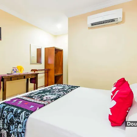 Oyo 43986 Tok Jah Guest House
